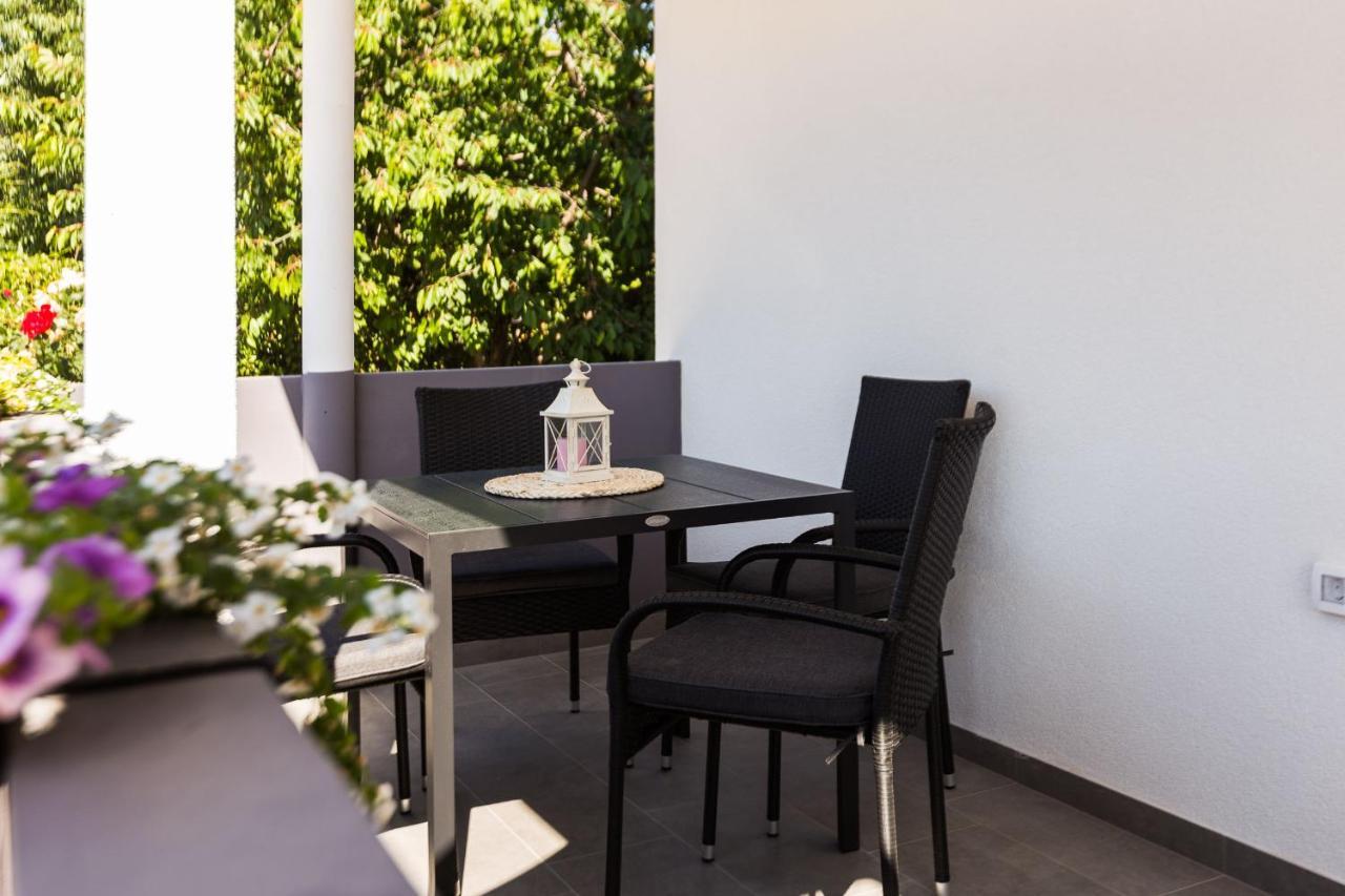 Petra Modern Apartment With Free Parking And Bbq Zadar Buitenkant foto