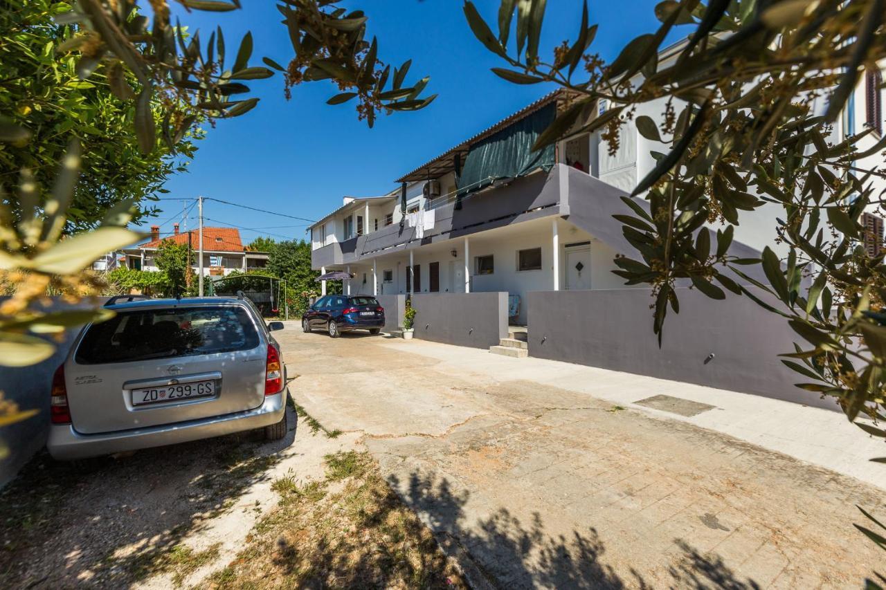 Petra Modern Apartment With Free Parking And Bbq Zadar Buitenkant foto